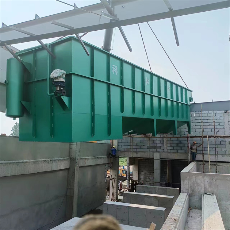 �ܚ�⸡�C(j��)���ư�������ϴ����Uˮ̎��⸡�C(j��)���b�F(xi��n)��(ch��ng)չʾ